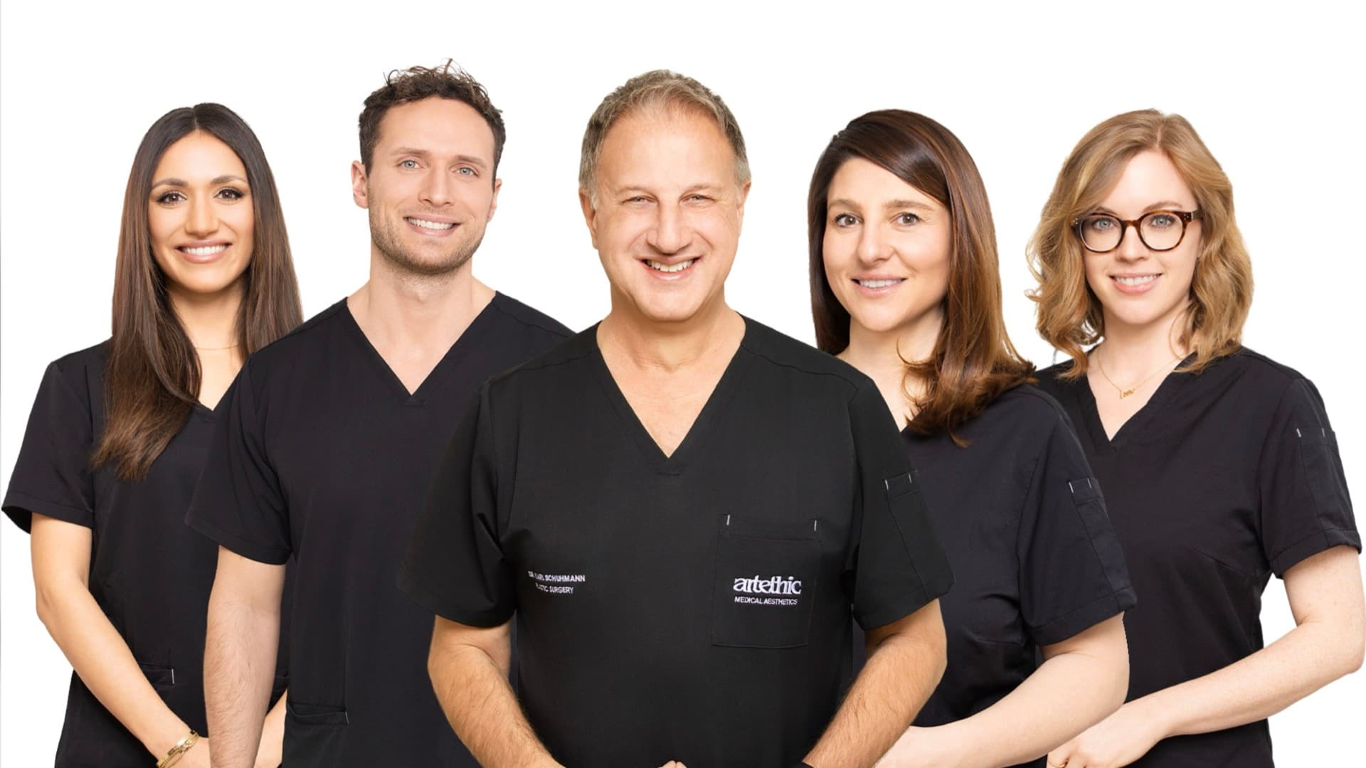 Dr. Karl Schuhmann und Kollegen - artethic Team