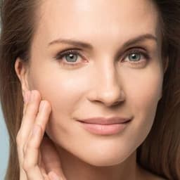 Sculptra® und NCTF®: DIE Synergie für natürlich straffere Haut?